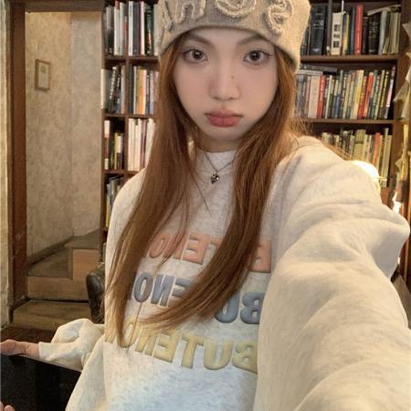 CX13611# 最便宜服饰批发 大卫衣韩版小众休闲情侣卫衣女ins慵懒设计感外套