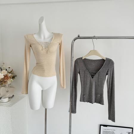 FA50562# BM新款纯欲设计感蕾丝边系带V领长袖T恤女bm上衣早秋穿搭针织衫秋 服裝批發女裝批發服飾貨源