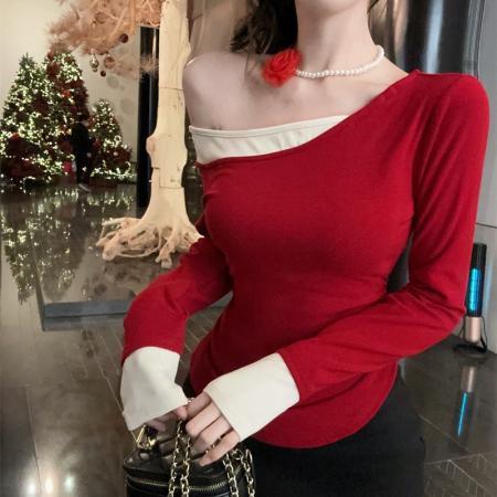 FA50577# 新款撞色假两件新年红色斜肩长袖T恤女配颈饰 服裝批發女裝批發服飾貨源