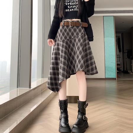 FA50659# 冬新款网红辣妹毛呢格子半身裙女不规则裙摆中长款半裙 服裝批發女裝批發服飾貨源