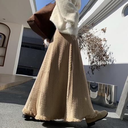 FA50665# 深灰色流苏针织半身裙女秋冬季高腰垂感a字百褶大摆伞裙 服裝批發女裝批發服飾貨源