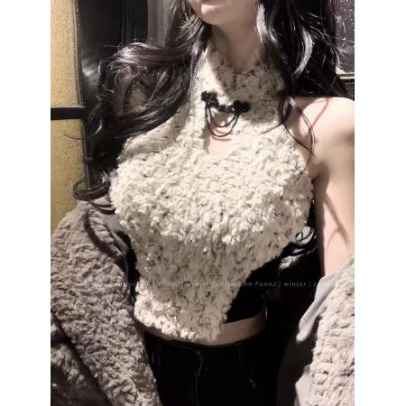 FA50801# 少女感绝美玫瑰花毛毛拼接设计感挂脖背心打底性感露肩 服裝批發女裝批發服飾貨源