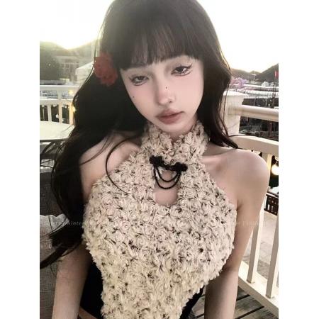 FA50801# 少女感绝美玫瑰花毛毛拼接设计感挂脖背心打底性感露肩 服裝批發女裝批發服飾貨源