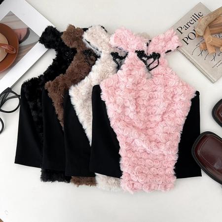 FA50801# 少女感绝美玫瑰花毛毛拼接设计感挂脖背心打底性感露肩 服裝批發女裝批發服飾貨源