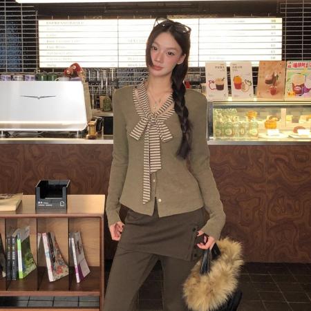 FA50847# 原版布灰色蝴蝶结假两件长袖t恤女秋冬季设计感修身内搭 服裝批發女裝批發服飾貨源