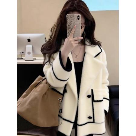 FA50915# 白色毛衣厚外套女新款冬轻奢高端巨好看独特漂亮气质保暖上衣 服裝批發女裝批發服飾貨源