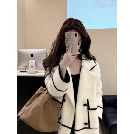 FA50915# 白色毛衣厚外套女新款冬轻奢高端巨好看独特漂亮气质保暖上衣 服裝批發女裝批發服飾貨源