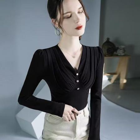 FA50955# 欧洲站双面德绒V领长袖小衫女秋冬新款绒面褶皱设计感打底衫 服裝批發女裝批發服飾貨源