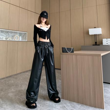 FA50976# 冬秋新款美式高级压皱休闲直筒皮裤女小众设计高腰显瘦百搭阔腿裤 服裝批發女裝批發服飾貨源