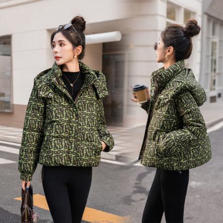 FA51008# 欧货立领时尚活帽面包服女短款冬季新款洋气加厚休闲随搭外套   服裝批發女裝批發服飾貨源