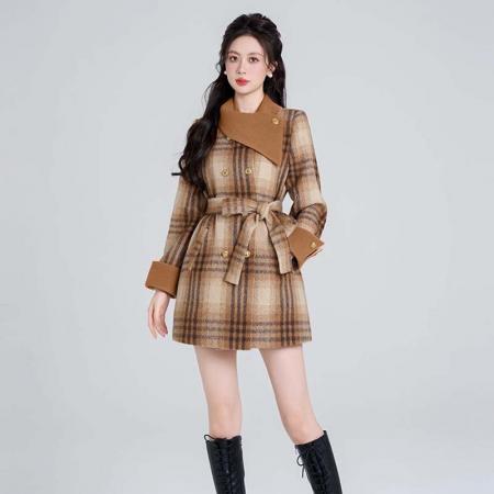 卡其色富家千金风格子毛呢外套女冬季高级感法式收腰漂亮流行大衣   服裝批發女裝批發服飾貨源