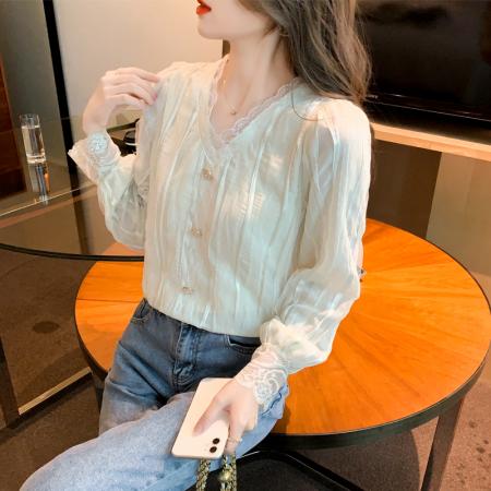 FA51101# 春装法式气质衬衫别致百搭蕾丝上衣小个子设计感小衫 服裝批發女裝批發服飾貨源