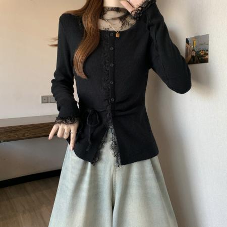 FA51109# 纯欲风不规则蕾丝拼接长袖衬衫女秋季小众褶皱收腰单排扣上衣 服裝批發女裝批發服飾貨源