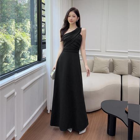 FA51140# 高端大气晚礼服女高级感主持人新款宴会重要场合绝美斜肩长裙 服裝批發女裝批發服飾貨源