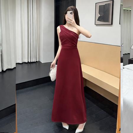 FA51140# 高端大气晚礼服女高级感主持人新款宴会重要场合绝美斜肩长裙 服裝批發女裝批發服飾貨源