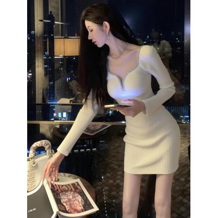 FA51190# 秋冬重要场合法式高端精致高级感巨好看小个子烫钻针织毛衣连衣裙 服裝批發女裝批發服飾貨源