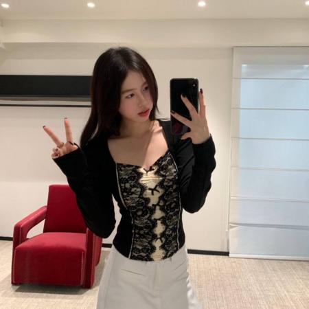 FA51205# 方领蕾丝拼接蝴蝶结气质修身长袖上衣遮肉韩版遮肚ins纯欲风辣妹 服裝批發女裝批發服飾貨源