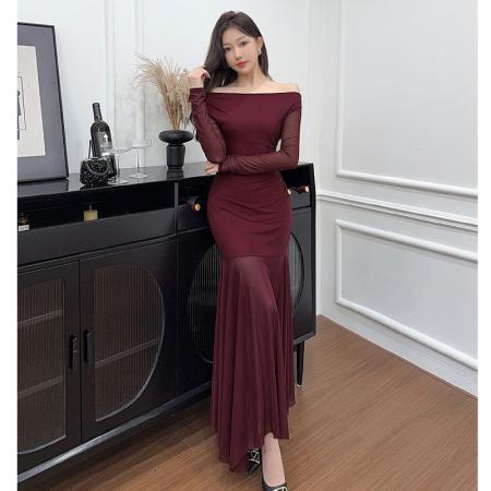 FA51256# 设计感露肩长袖小黑裙女收腰显瘦网纱拼接鱼尾裙约会派对长裙 服裝批發女裝批發服飾貨源