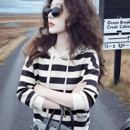 FA51327# 秋季新款韩版时尚宽松条纹刺绣连帽卫衣气质百搭加厚上衣 服裝批發女裝批發服飾貨源