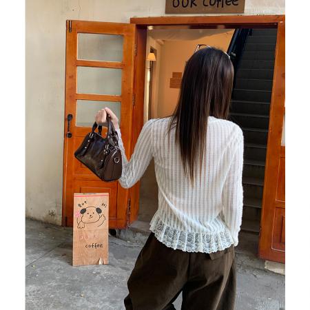 FA51430# 长袖t恤女秋冬设计感新款宽松打底衫内搭拼接蕾丝 服裝批發女裝批發服飾貨源