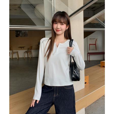 FA51432# 白色半拉链长袖t恤女秋冬季设计感气质打底衫内搭正肩半 服裝批發女裝批發服飾貨源