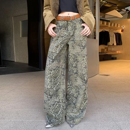 FA51436# 秋冬美式复古新款豹纹花纹牛仔长裤显瘦百搭拖地垂感舒适宽松直筒 服裝批發女裝批發服飾貨源