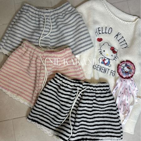 FA51446# 甜美撞色条纹蕾丝拼接仿羊羔毛休闲短裤女秋季高腰抽绳系带阔腿裤 服裝批發女裝批發服飾貨源