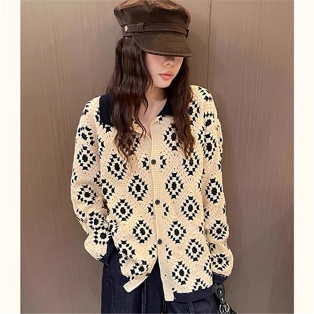 FA51453# 春秋新款小香风宽松棉线钩花菱格镂空毛衣开衫女士针织衫外套 服裝批發女裝批發服飾貨源