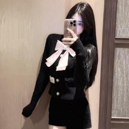 FA51467# 千金名媛蝴蝶结甜美麻花长袖针织开衫女小个子毛衣LXYG秋冬 服裝批發女裝批發服飾貨源