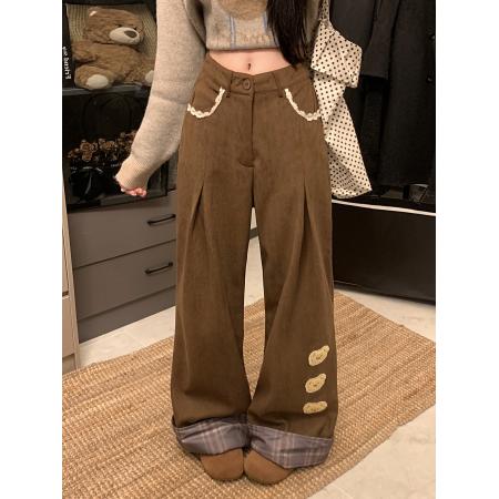 FA51492# 甜美复古棕色小熊刺绣休闲裤女秋冬季加绒翻边拼接宽松阔腿裤 服裝批發女裝批發服飾貨源