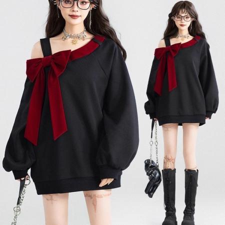 FA51530# 蝴蝶结少女girl薄款斜肩卫衣女秋季新宽松显瘦露肩别致独特上衣 服裝批發女裝批發服飾貨源