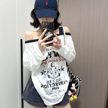 FA51532# 花生酱美式辣妹斜肩T恤上衣女字母印花宽松露肩薄款长袖罩衫 服裝批發女裝批發服飾貨源