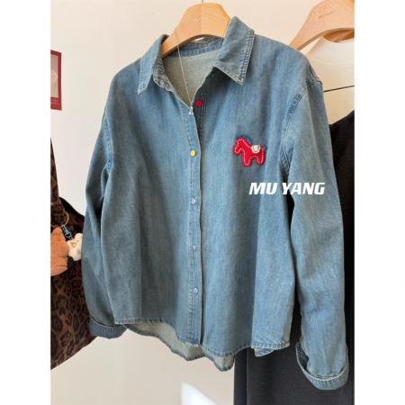 FA51556# 节日氛围元素红马儿牛仔衬衫叠穿水洗料长袖衬衣女冬 服裝批發女裝批發服飾貨源