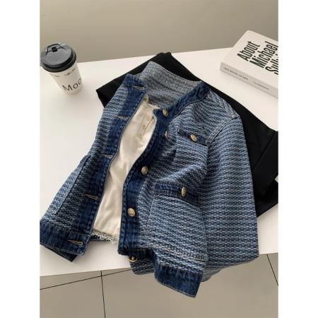 FA51559# 洋气复古小香风牛仔外套女时髦显瘦圆领小金扣短款上衣25秋季开衫 服裝批發女裝批發服飾貨源