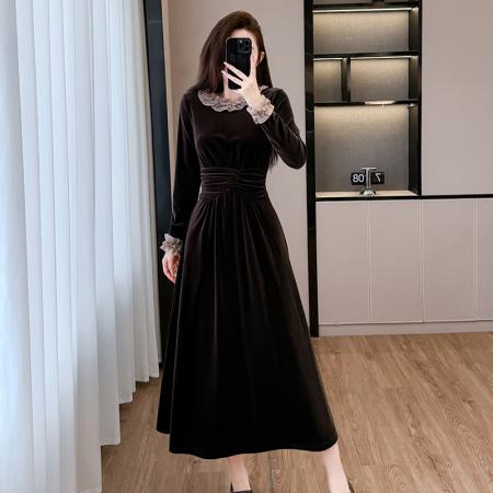 FA51593# 秋冬新款天丝圆领冬日氛围感气质收腰连衣裙