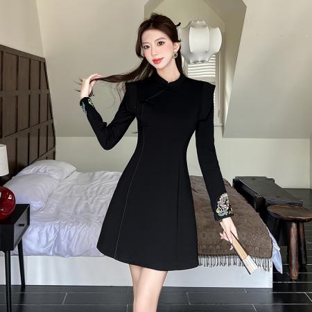 FA51596# 春季新款刺绣新中式国风复古连衣裙+新中式国风重工刺绣马甲