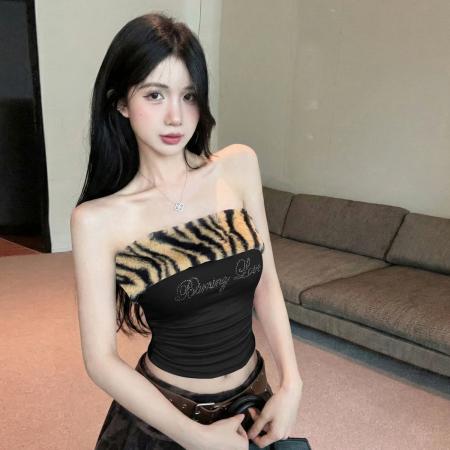 FA51614# 纯欲辣妹性感一字领露锁骨抹胸T恤上衣毛绒豹纹拼接露脐背心 服裝批發女裝批發服飾貨源