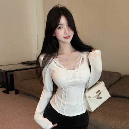 FA51620# 性感纯欲辣妹蕾丝拼接带胸垫打底衫秋冬加绒保暖长袖T恤上衣 服裝批發女裝批發服飾貨源