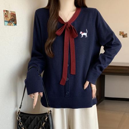 FA51622# 大码撞色绑带刺绣毛衣秋冬新款胖mm学院风卡通减龄上衣 服裝批發女裝批發服飾貨源