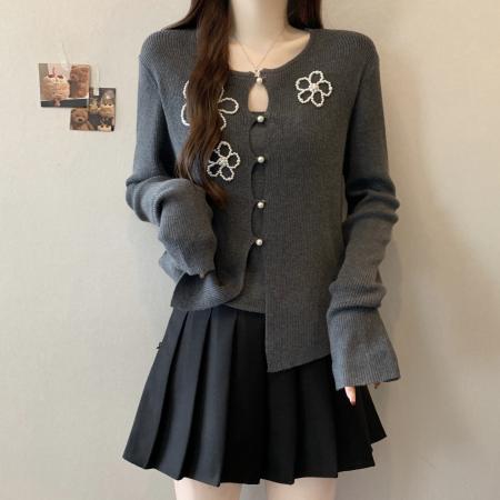 FA51623# 大码假两件花朵钉珠针织衫上衣秋冬新款内搭灰色打底衫 服裝批發女裝批發服飾貨源