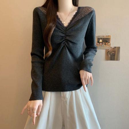 FA51638# 秋冬新款网纱拼接烫钻V领针织打底衫大码百搭减龄单上衣 服裝批發女裝批發服飾貨源