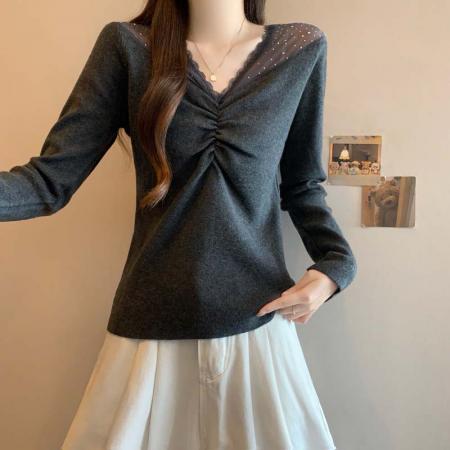 FA51638# 秋冬新款网纱拼接烫钻V领针织打底衫大码百搭减龄单上衣 服裝批發女裝批發服飾貨源