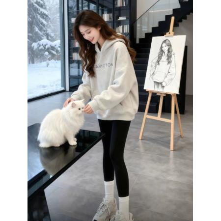 FA51644# 巨好看灰色字母印花连帽加绒卫衣秋装新款女款宽松慵懒风上衣 服裝批發女裝批發服飾貨源