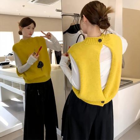 FA51648# 黄色后背镂空叠穿坎肩针织马甲背心女秋冬季巨好看的外穿上衣 服裝批發女裝批發服飾貨源