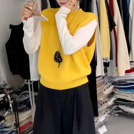 FA51648# 黄色后背镂空叠穿坎肩针织马甲背心女秋冬季巨好看的外穿上衣 服裝批發女裝批發服飾貨源