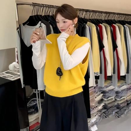 FA51648# 黄色后背镂空叠穿坎肩针织马甲背心女秋冬季巨好看的外穿上衣 服裝批發女裝批發服飾貨源