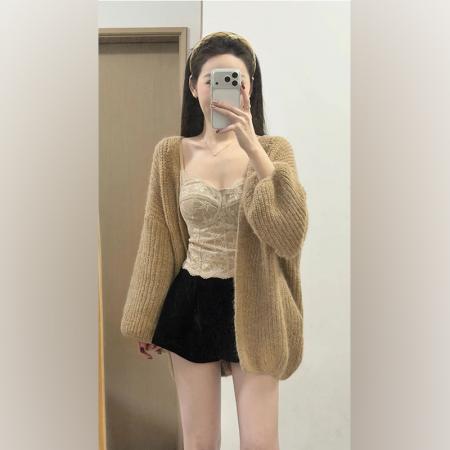 FA51658# 秋冬款美拉德慵懒感灯笼袖卡其色开衫柔软毛感外套黑色短裤两件套 服裝批發女裝批發服飾貨源