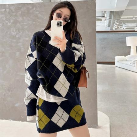 FA51672# 时尚小众撞色英伦学院风菱形格纹毛衣女秋冬季新款修身套装 服裝批發女裝批發服飾貨源