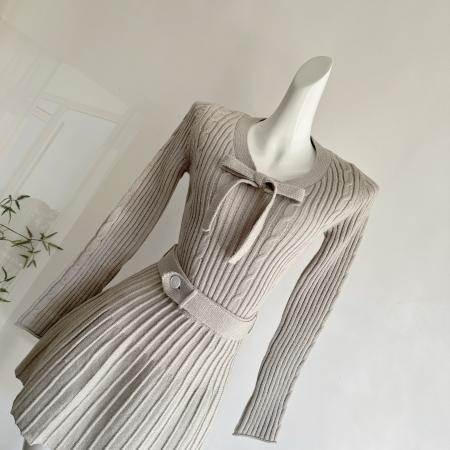 FA51725# 迟伞伞25/fw燕麦松饼燕麦灰蝴蝶结针织上衣羊毛半裙气质套装女 服裝批發女裝批發服飾貨源