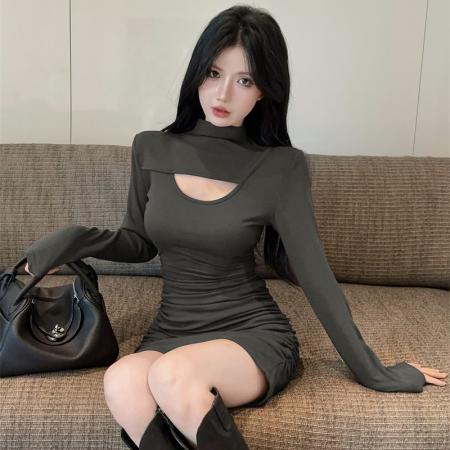 FA51739# 韩版加厚加绒纯欲风V领设计感超修身性感包臀褶皱连衣裙 服裝批發女裝批發服飾貨源